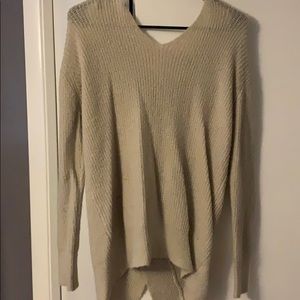 Sweater with back braid